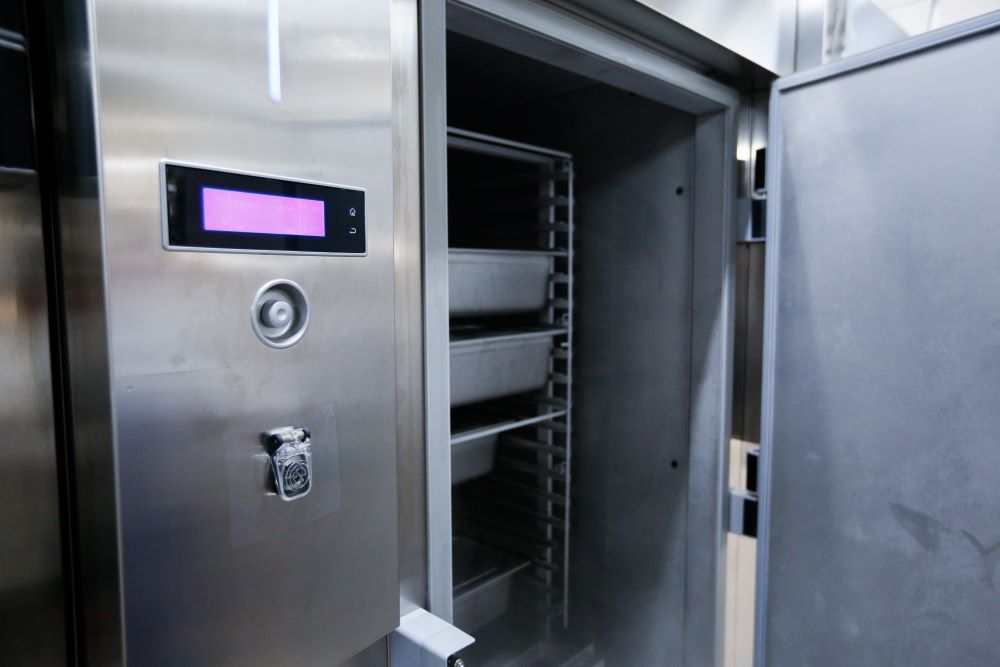 Commercial freezer